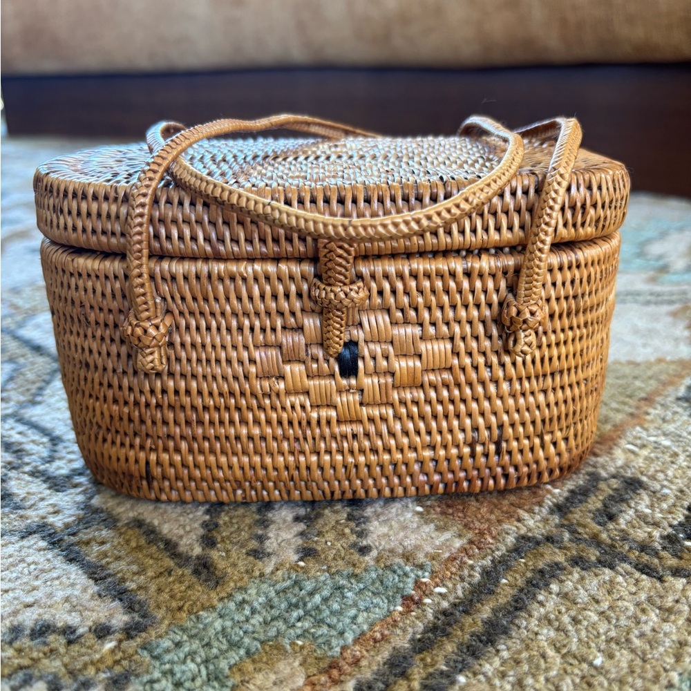 Vintage Hand Woven Rattan Small Handbag